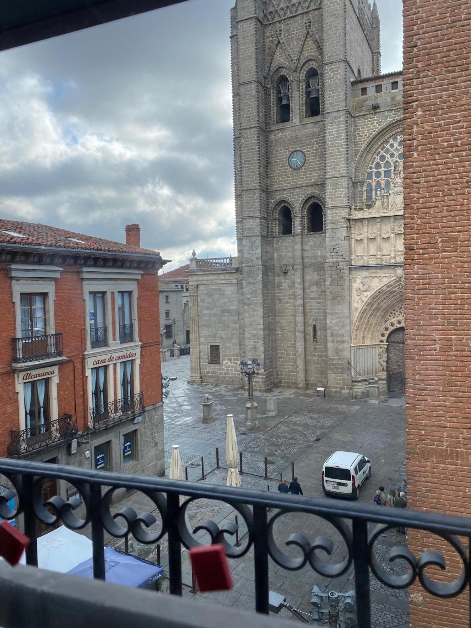 Apartamento Primis Catedral Homes Ávila Eksteriør billede